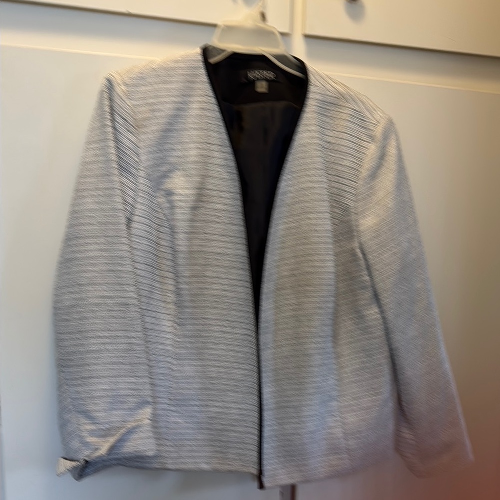 Kasper Gray Blazer Lightweight Professional Style